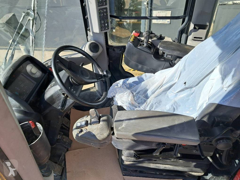 Shovel Komatsu WA475-10E0