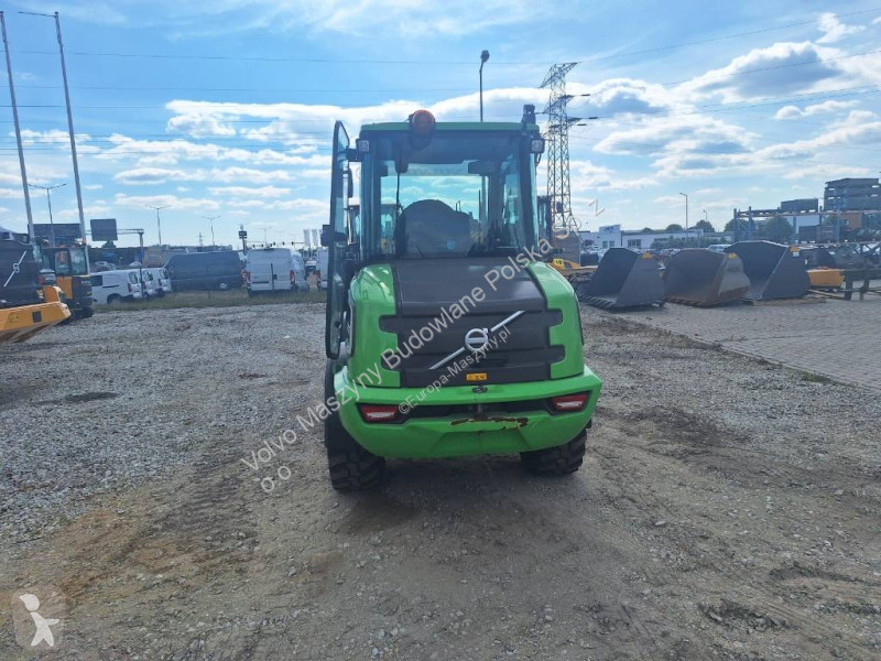 Lastare Volvo JL25H ELECTRIC