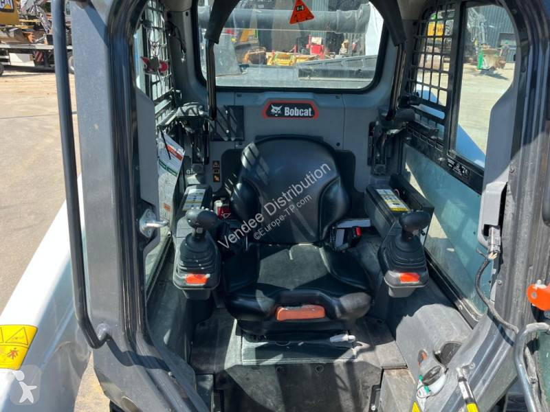 Pá carregadora Bobcat S86