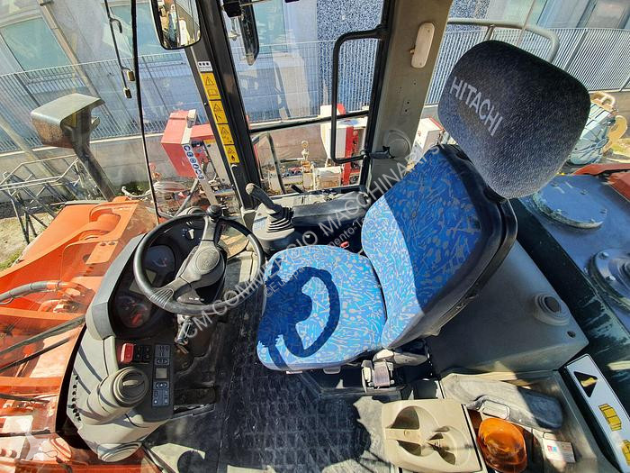 Shovel Hitachi