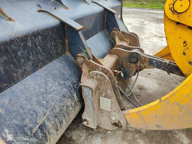 Shovel JCB 436
