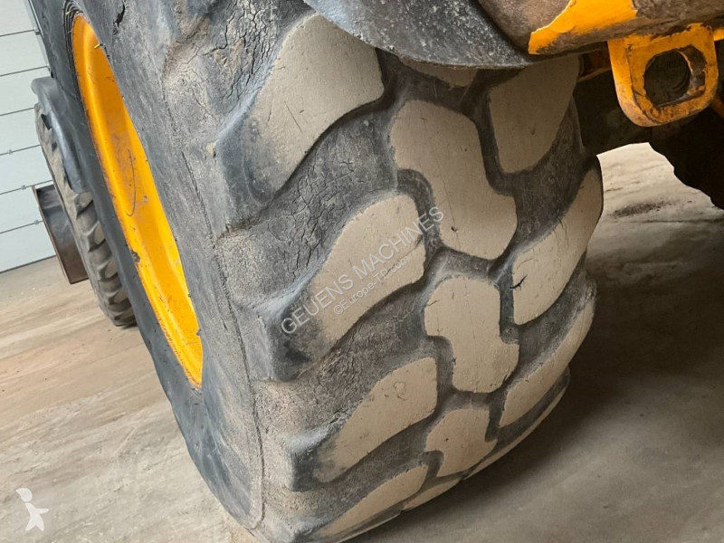 Shovel JCB 406 B