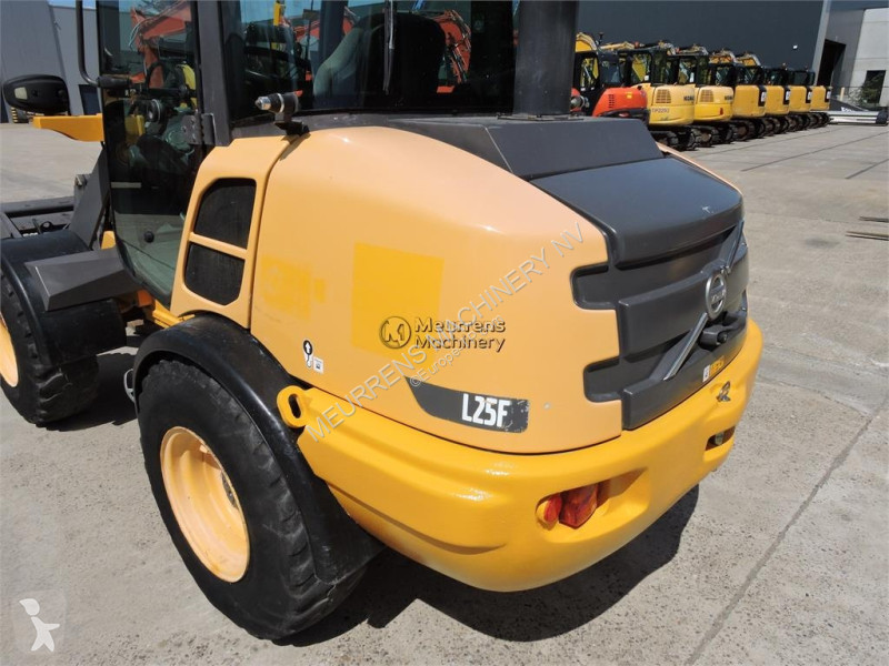 Shovel Volvo L25F + FORK