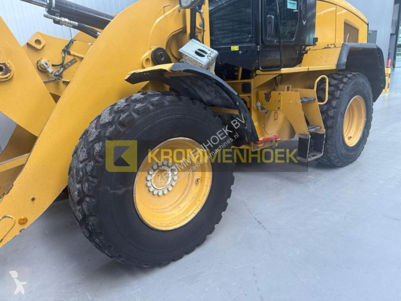 Shovel Caterpillar