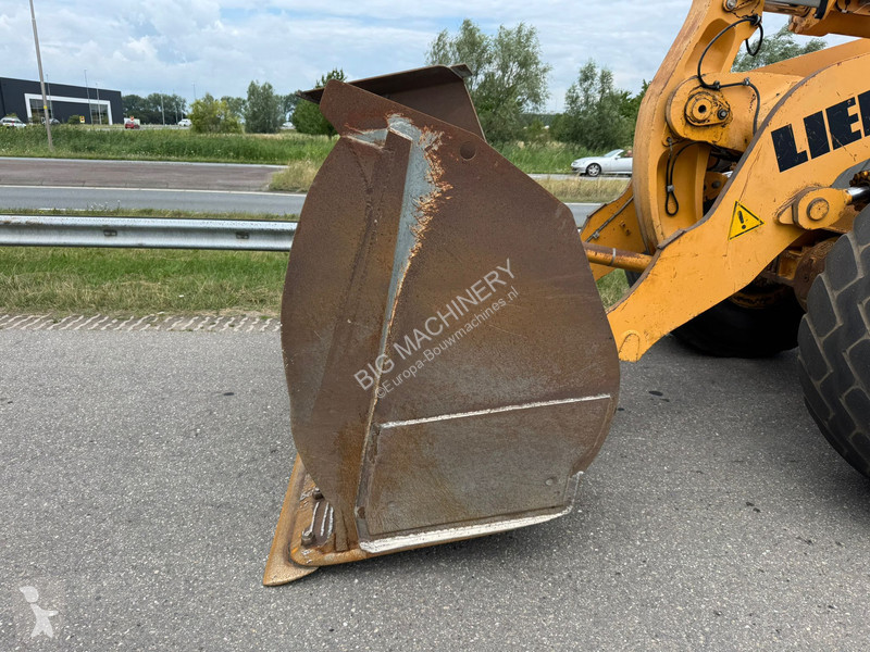 Shovel Liebherr 2plus2