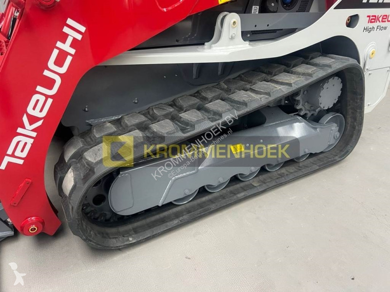 Shovel Takeuchi TL 12 V-2
