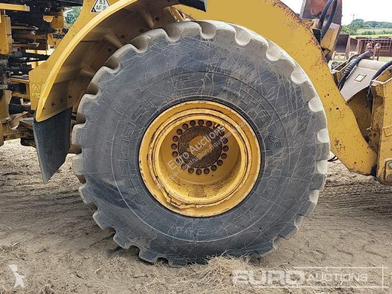 Shovel Caterpillar