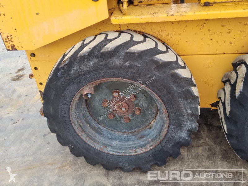 Nakladač Yanmar Y10W-1