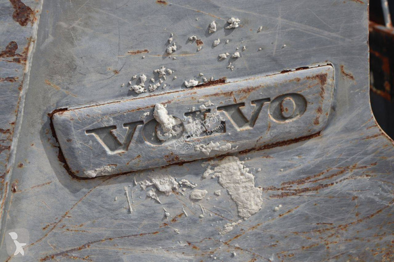 Shovel Volvo L60H