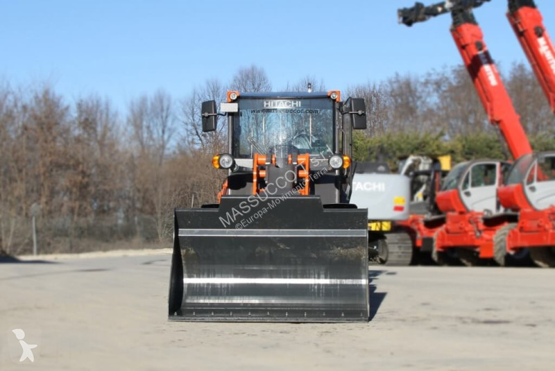 Ładowarka Hitachi