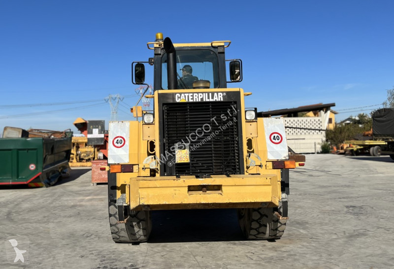 مُحمّلة Caterpillar F2H