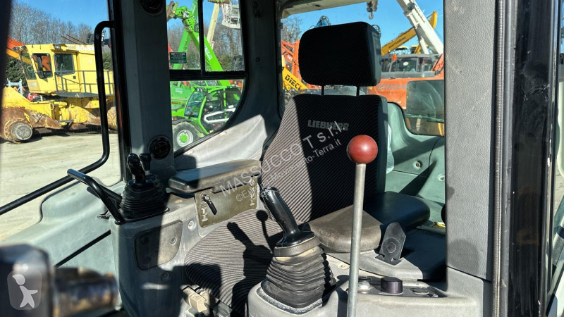Nakladač Liebherr