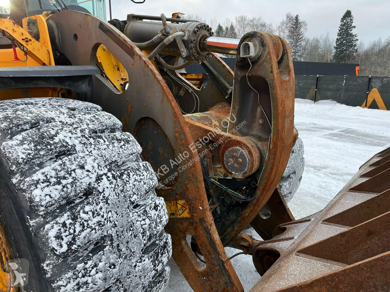 Фронтальный погрузчик Volvo L 260 H CENTRAL...