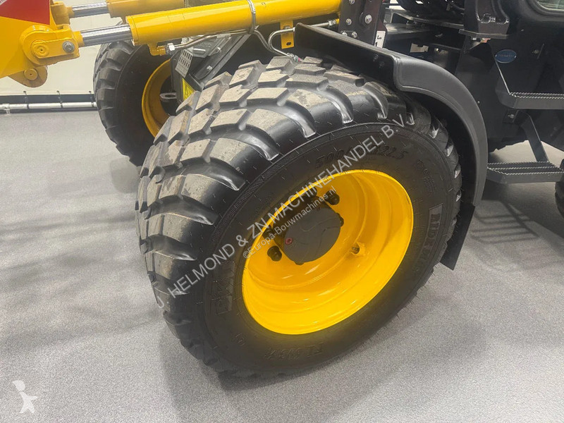 Chargeuse Komatsu WA80M-8E0 DEMO
