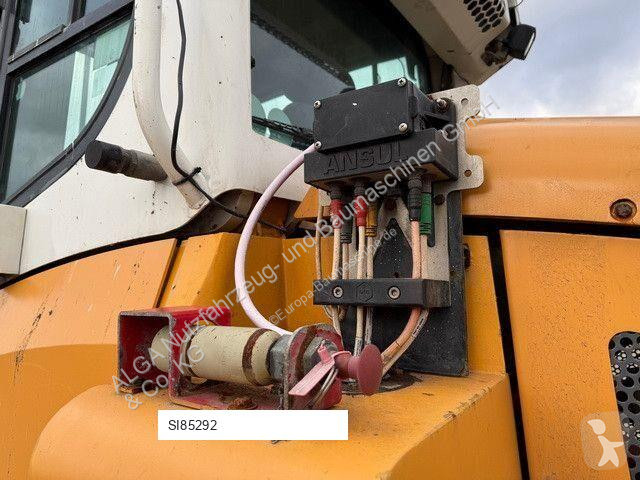 Nakladač Liebherr 636 Laderaupe, 4+1 Schaufel,...