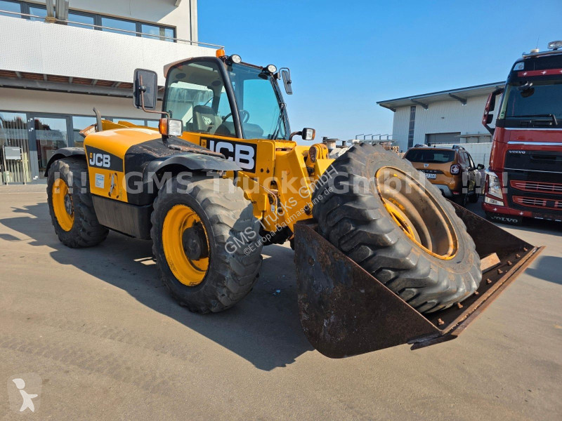 رافعة شوكية تلسكوبية JCB 531-70 Tele Lader...
