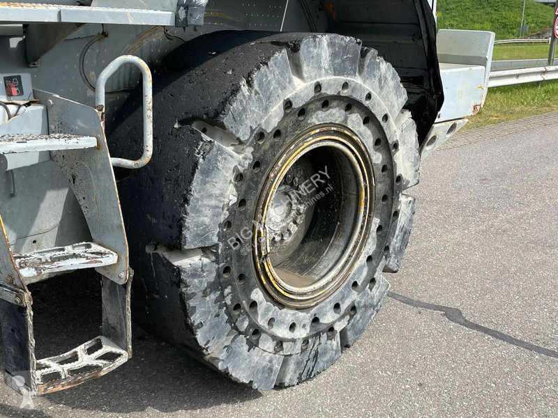 مُحمّلة Caterpillar M