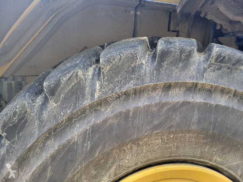 Chargeuse Komatsu WA485-11E0