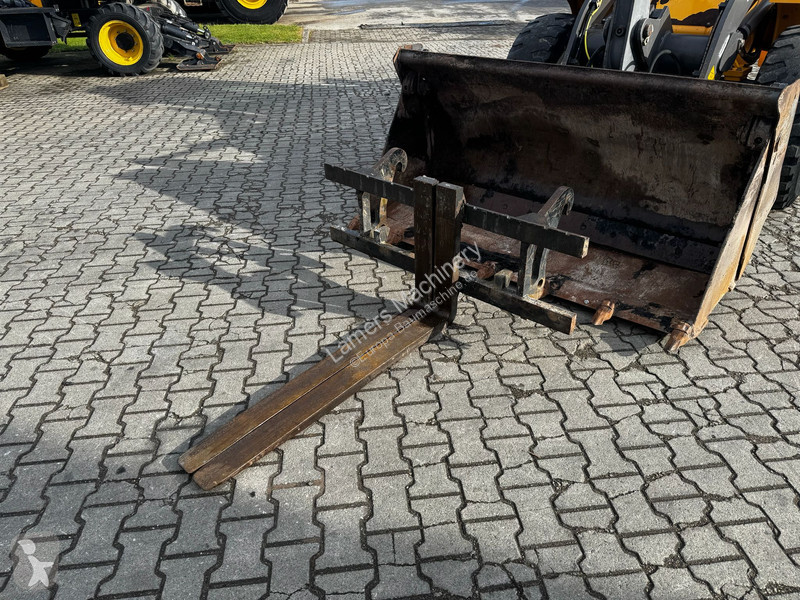 Nakladač Volvo G