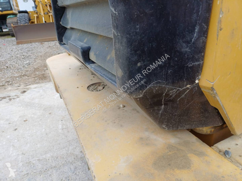 Nakladač Caterpillar 950GC