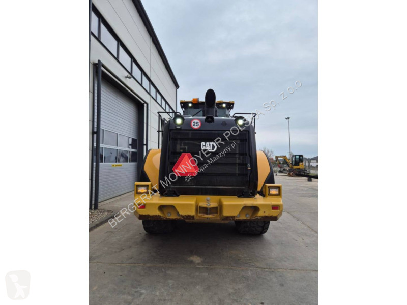 Nakladač Caterpillar 966-14