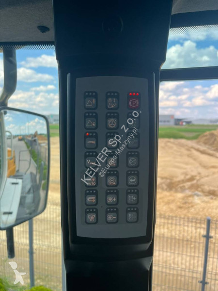 Nakladač Liebherr Xpower * Liebherr service...