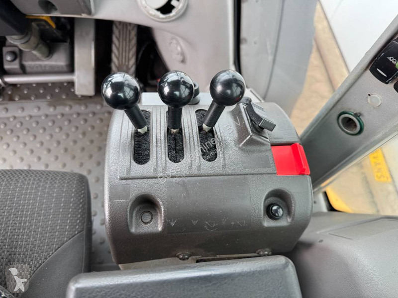 مُحمّلة Volvo - 3rd Function / Quick Coupler
