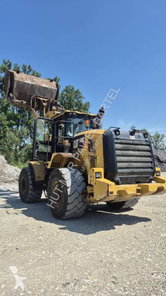 Nakladač Caterpillar 950M