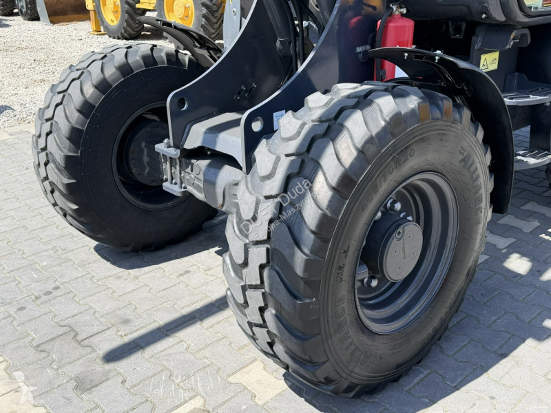 Læssemaskine New Holland C Compact Widły +...