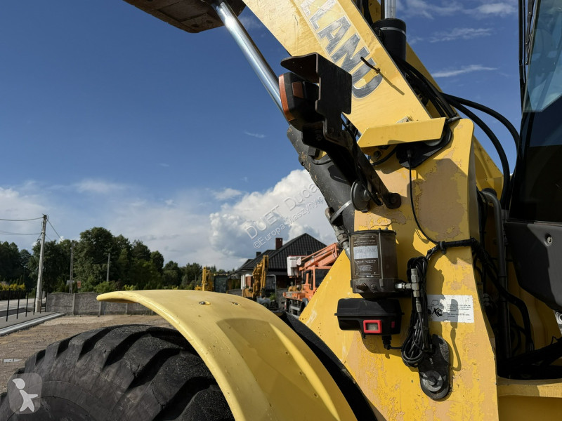 Læssemaskine New Holland 15ton Waga Centralne...