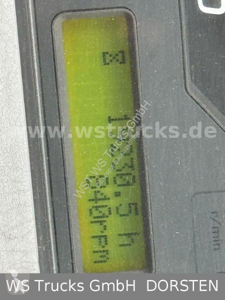 Nakladač Komatsu 4706 9t Schaufel Waage LED