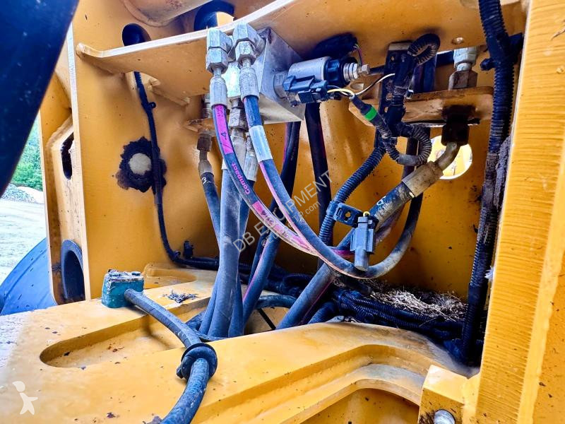 مُحمّلة Caterpillar M Chargeuse sur pneus 6T
