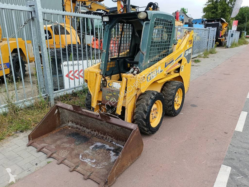 Nakladač Gehl 3840 schranklader bobcat skidsteer