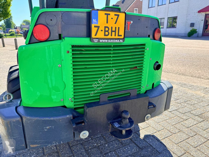 Nakladač Avant tecno TDL Shovel