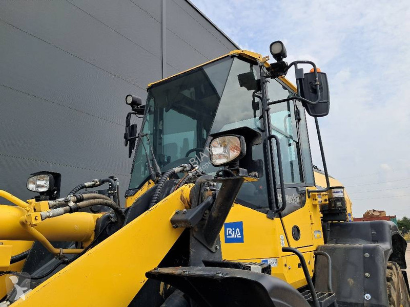 Nakladač Komatsu WA270-8 High Lift