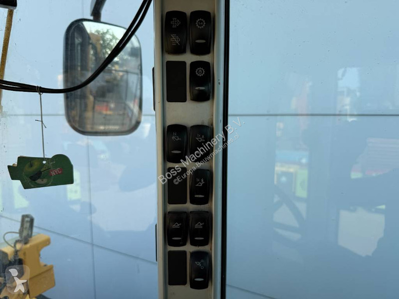 مُحمّلة Volvo - Automatic Greasing / Camera