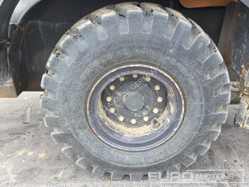 Case 621G loader