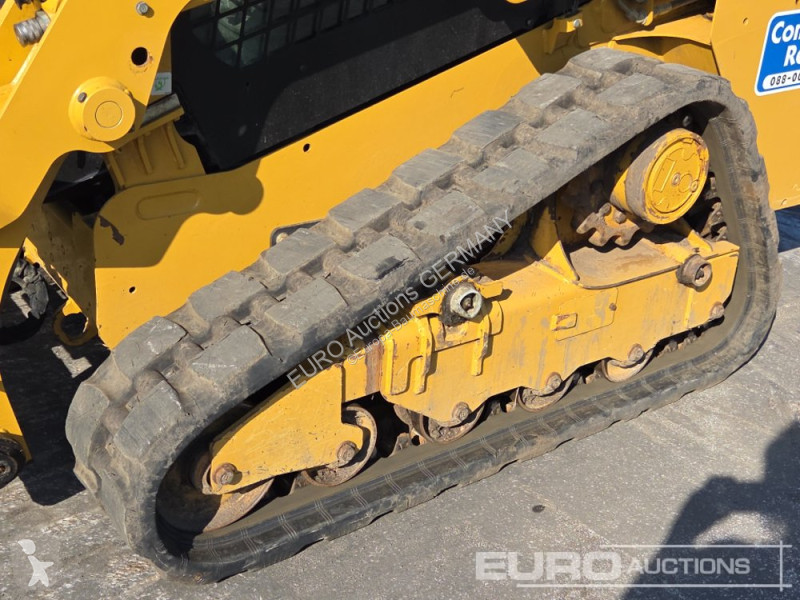 Pala Caterpillar 239D3