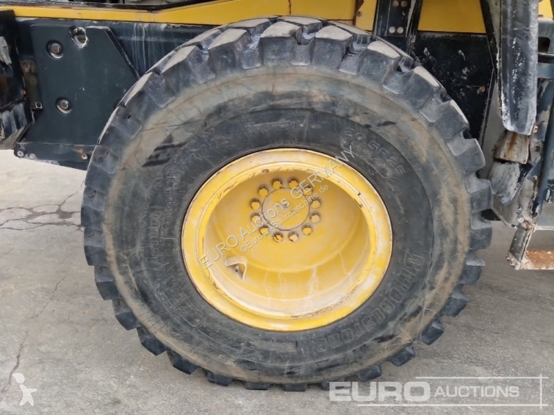 Incarcator Komatsu
