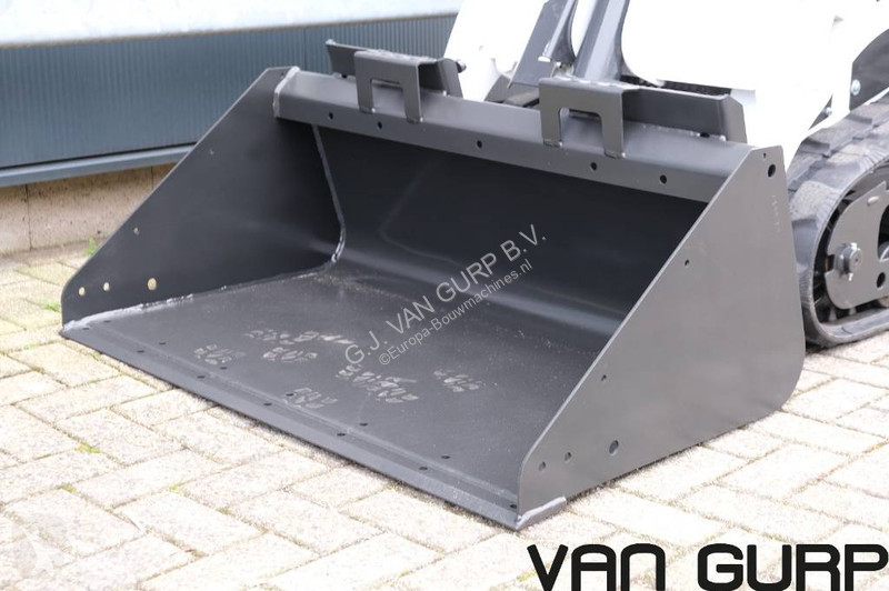 Pala cargadora Bobcat | | 2022 | 211h