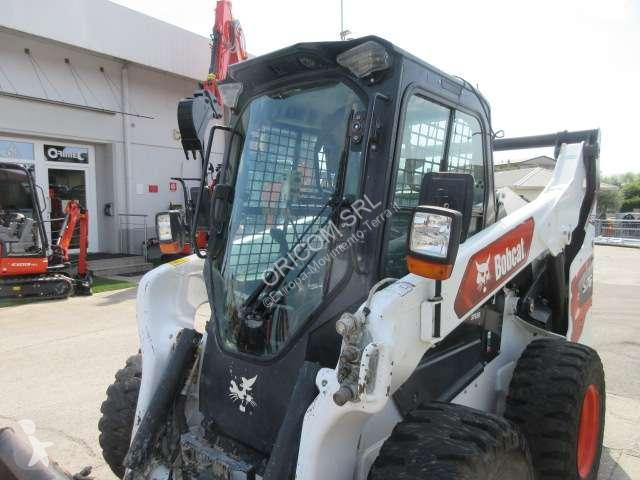 Pala cargadora Bobcat S76