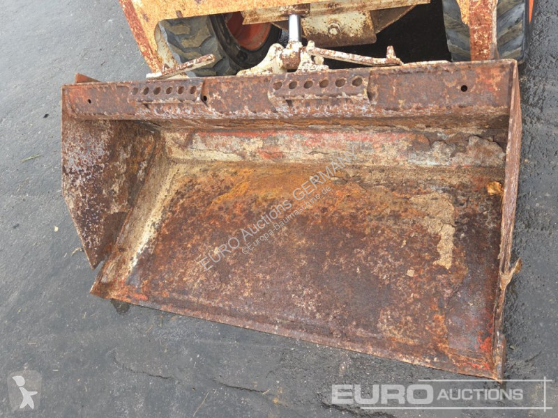 Shovel Bobcat 543