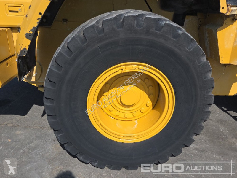 Товарач Caterpillar