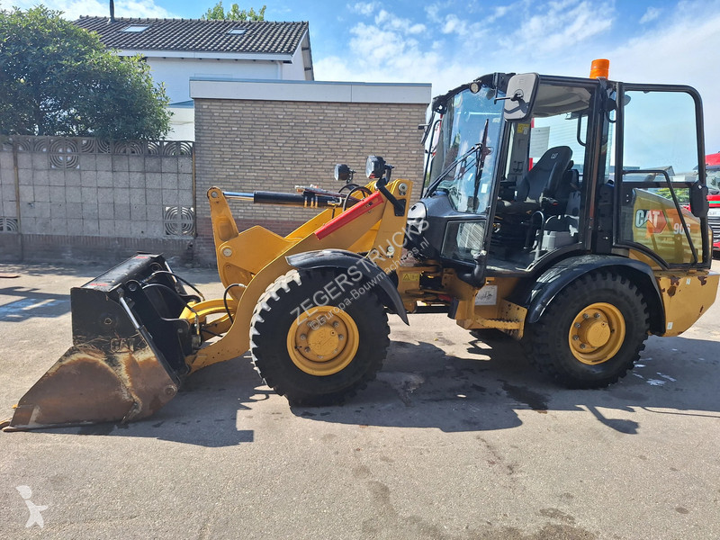 Caterpillar  loader