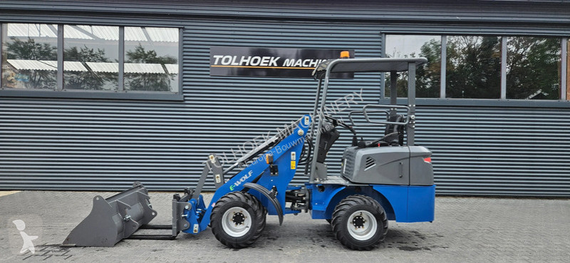 Shovel  E606 ELECTRISCHE loader