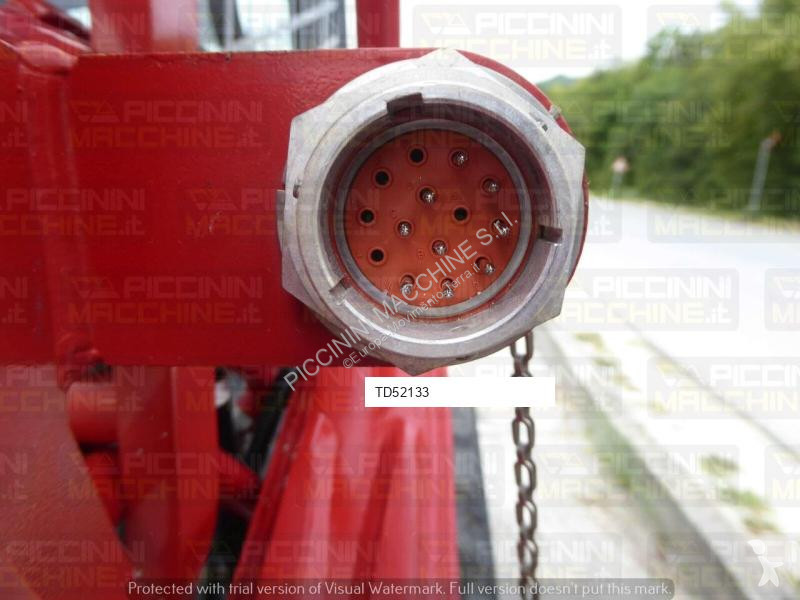 Chargeuse Takeuchi TL6R