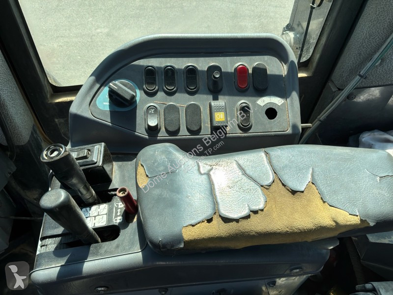 Навантажувач Komatsu