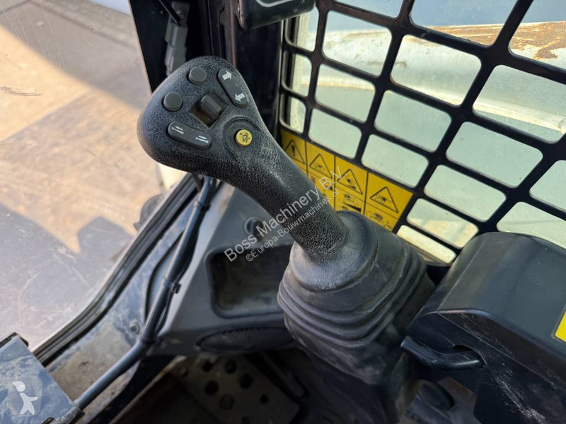Shovel Bobcat - Closed Cab / Quick Coupler