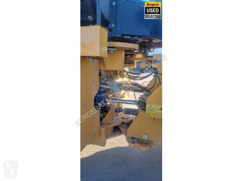 Chargeuse Caterpillar 972M XE