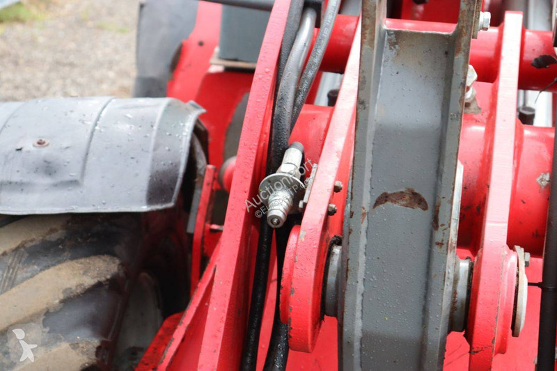 مُحمّلة Weidemann 3070CX